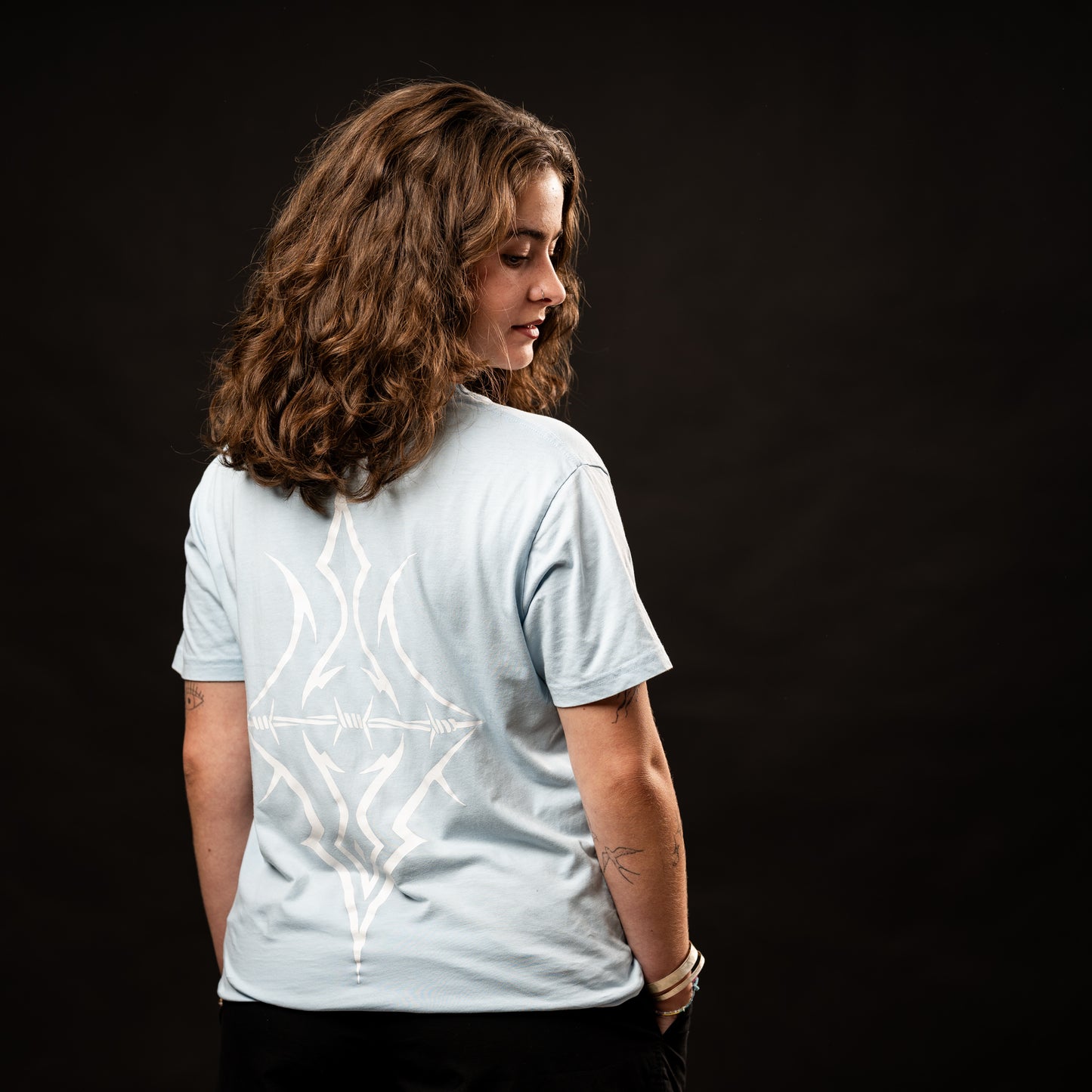 T-Shirt Blau Resistance X Zeitgeist